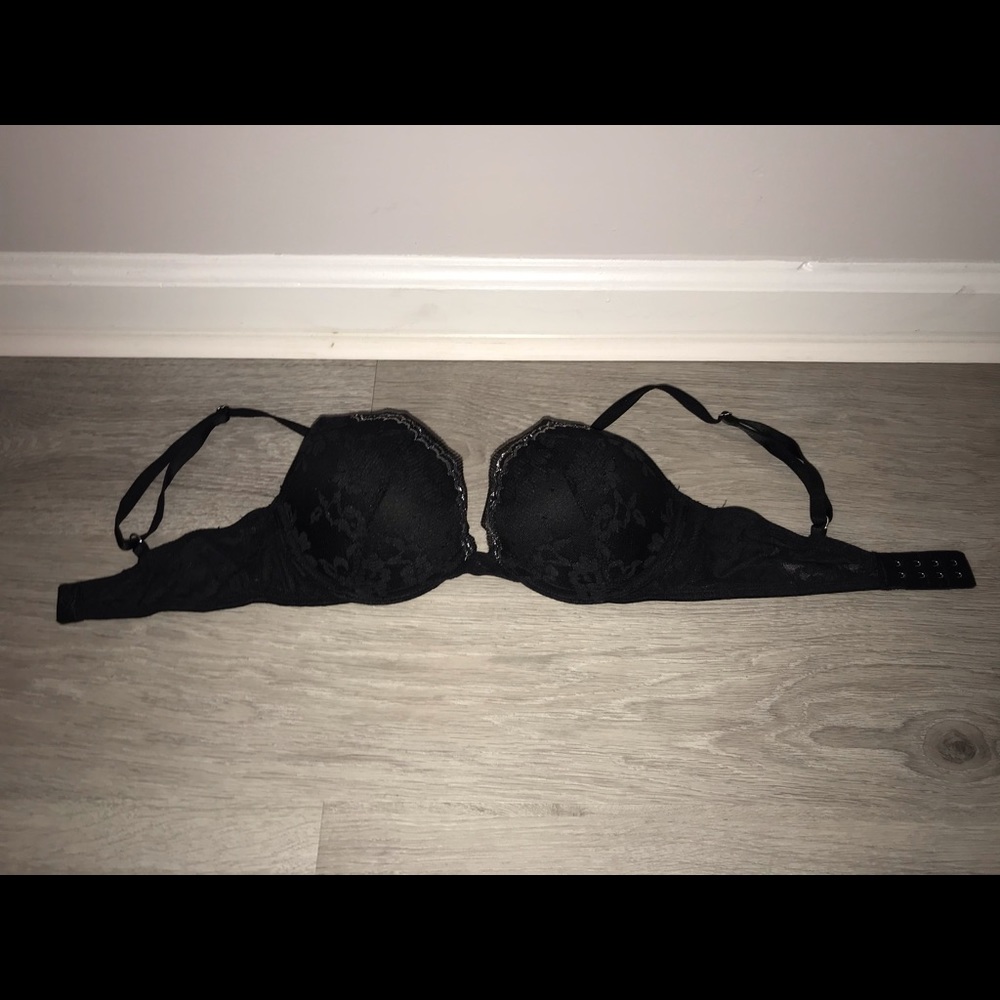 Victoria Secret laced bra